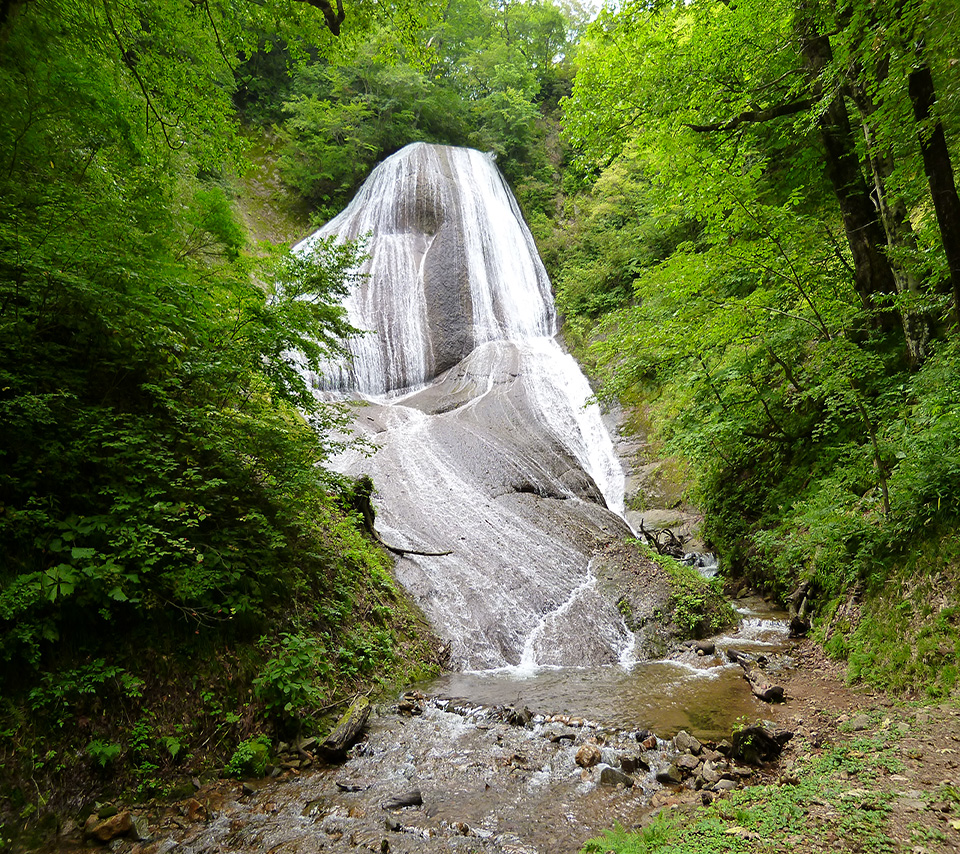 みろくの滝スマホ用